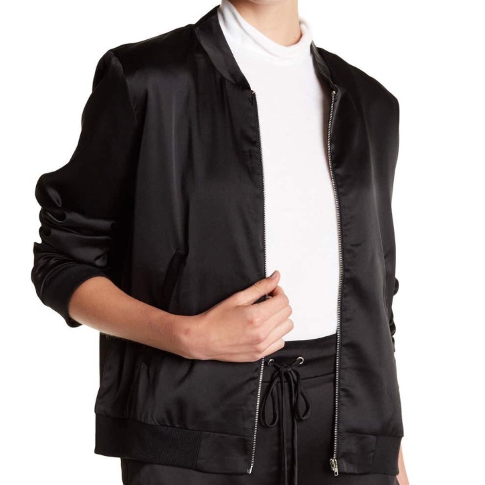 Popular Light Bomber Jacket (Black)